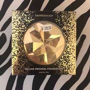 BareMinerals deluxe original foundation.
